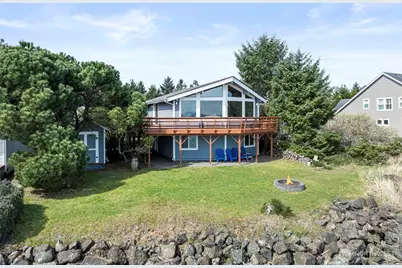 326 Harbor View Loop SE, Ocean Shores, WA 98569 - Photo 1