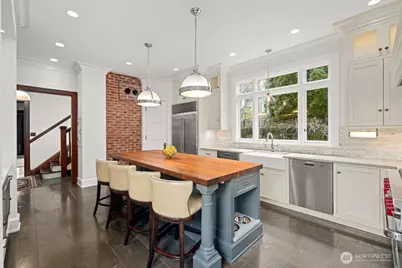 1251 21st Avenue E, Seattle, WA 98112 - Photo 13