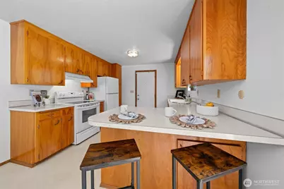 27405 Retreat Kanasket Road SE, Ravensdale, WA 98051 - Photo 29