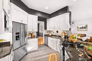 3408 102nd Ave NE, Lake Stevens, WA 98258 - Photo 9