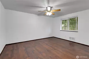 8600 Oxford Ave SE, Lacey, WA 98503 - Photo 19