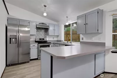 8600 Oxford Avenue SE, Lacey, WA 98503 - Photo 11