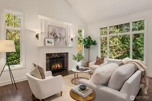 13609 NE 28th St, Bellevue, WA 98005 - Photo 9