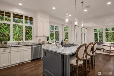 13609 NE 28th Street, Bellevue, WA 98005 - Photo 5