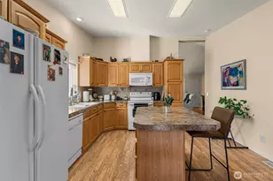 1849 Heritage Dr, Wenatchee, WA 98801 - Photo 9