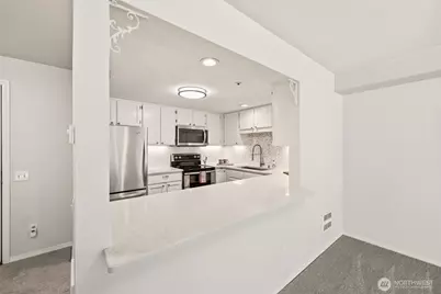 4081 224th Lane SE #210, Issaquah, WA 98029 - Photo 9