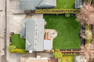 814 213th St SE, Bothell, WA 98021 - Photo 27