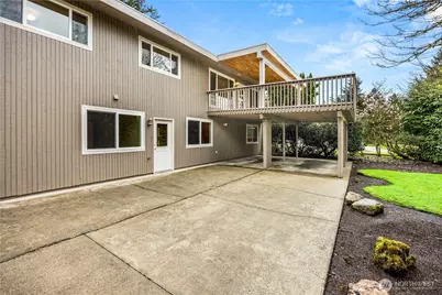 231 105th Avenue SE, Bellevue, WA 98004 - Photo 35