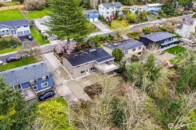 231 105th Avenue SE, Bellevue, WA 98004 - Photo 37
