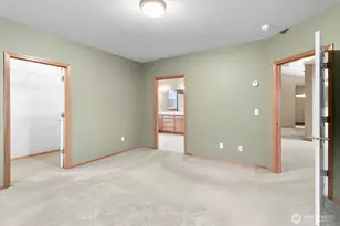 730 Farmington Dr, Burlington, WA 98233 - Photo 19