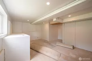 1310 Ellsworth St, Bellingham, WA 98225 - Photo 31