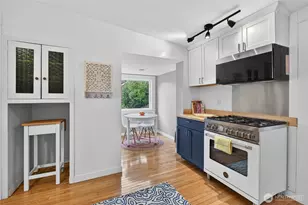 1310 Ellsworth St, Bellingham, WA 98225 - Photo 15