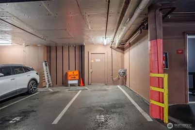 711 E Denny Way #306, Seattle, WA 98122 - Photo 23