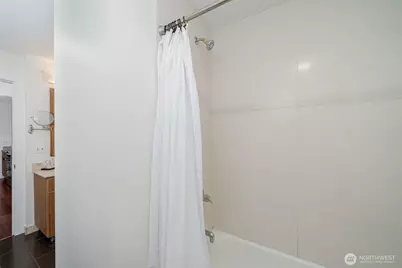 711 E Denny Way #306, Seattle, WA 98122 - Photo 19