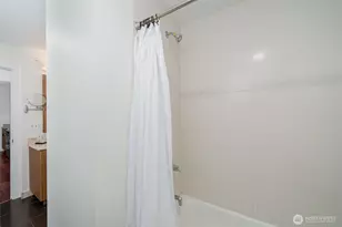 711 E Denny Way, Seattle, WA 98122 - Photo 19