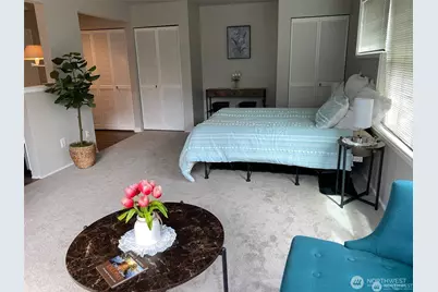 3429 Burke Avenue N #23, Seattle, WA 98103 - Photo 9