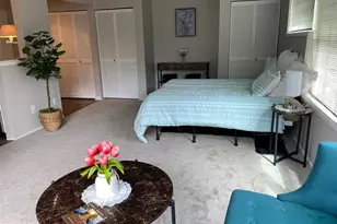 3429 Burke Ave N, Seattle, WA 98103 - Photo 9