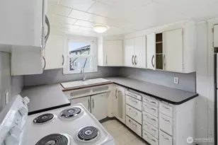 1817 34th St, Everett, WA 98201 - Photo 7