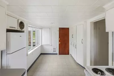 1817 34th Street, Everett, WA 98201 - Photo 5