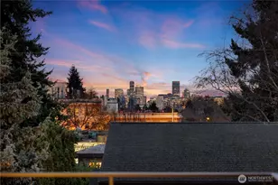 1704 A N 47th St, Seattle, WA 98103 - Photo 3