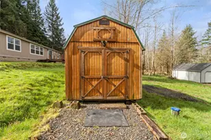 126 Burchett Rd, Onalaska, WA 98570 - Photo 5