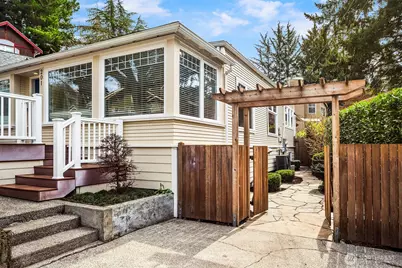 201 N 57th Street, Seattle, WA 98103 - Photo 35