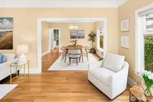 201 N 57th St, Seattle, WA 98103 - Photo 13