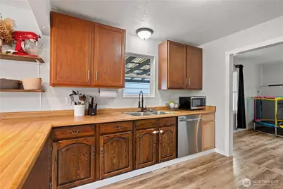 3102 Hemlock Street, Longview, WA 98632 - Photo 7