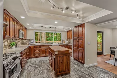 10554 NE 150th Court, Bothell, WA 98011 - Photo 11