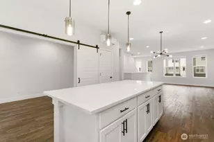 13421 Admiralty Way, Lynnwood, WA 98087 - Photo 11