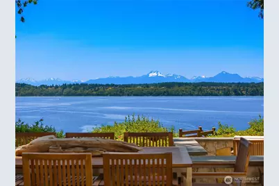 13401 Manzanita Road NE, Bainbridge Island, WA 98110 - Photo 3