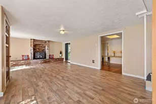 102 W Poplar St, Shelton, WA 98584 - Photo 9