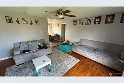 17123 E 6th Avenue Ct, Spanaway, WA 98387 - Photo 13