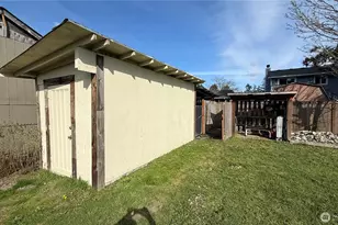 17123 E 6th Ave Ct, Spanaway, WA 98387 - Photo 7