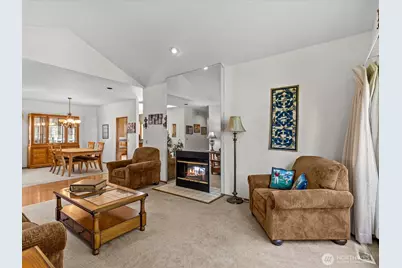 25719 Lake Wilderness Country Club Drive SE, Maple Valley, WA 98038 - Photo 11