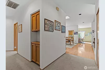 25719 Lake Wilderness Country Club Drive SE, Maple Valley, WA 98038 - Photo 29