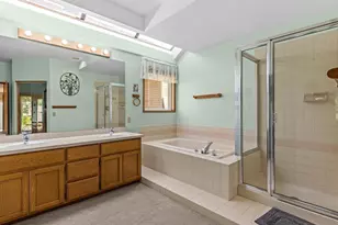25719 Lake Wilderness Country Club Dr SE, Maple Valley, WA 98038 - Photo 27