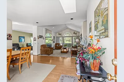 25719 Lake Wilderness Country Club Drive SE, Maple Valley, WA 98038 - Photo 7