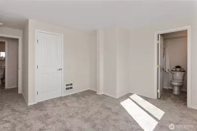 2522 Rucker Avenue #403, Everett, WA 98201 - Photo 13