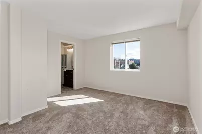2522 Rucker Avenue #403, Everett, WA 98201 - Photo 11