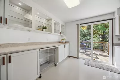 1415 Oriental Avenue, Bellingham, WA 98229 - Photo 13