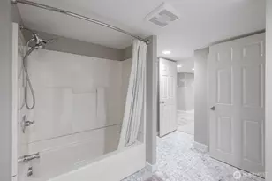 5232 38th Ave NE, Seattle, WA 98105 - Photo 29