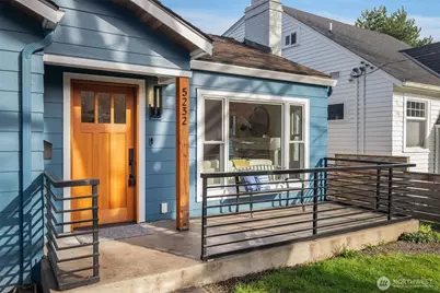5232 38th Avenue NE, Seattle, WA 98105 - Photo 3
