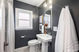 5232 38th Ave NE, Seattle, WA 98105 - Photo 21