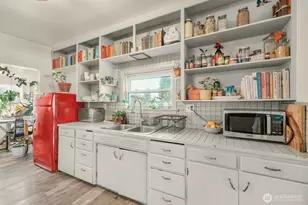 4008 118th St E, Tacoma, WA 98446 - Photo 9