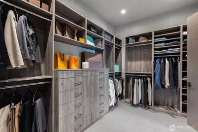 5629 Pleasure Point Lane SE, Bellevue, WA 98006 - Photo 21