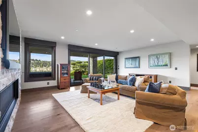 5629 Pleasure Point Lane SE, Bellevue, WA 98006 - Photo 27