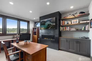 5629 Pleasure Point Ln SE, Bellevue, WA 98006 - Photo 23