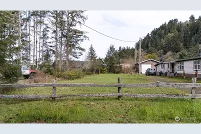 42 Fisherman Street, Clallam Bay, WA 98326 - Photo 7