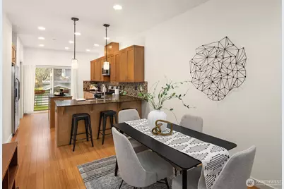 1139 Bradner Place S, Seattle, WA 98144 - Photo 5